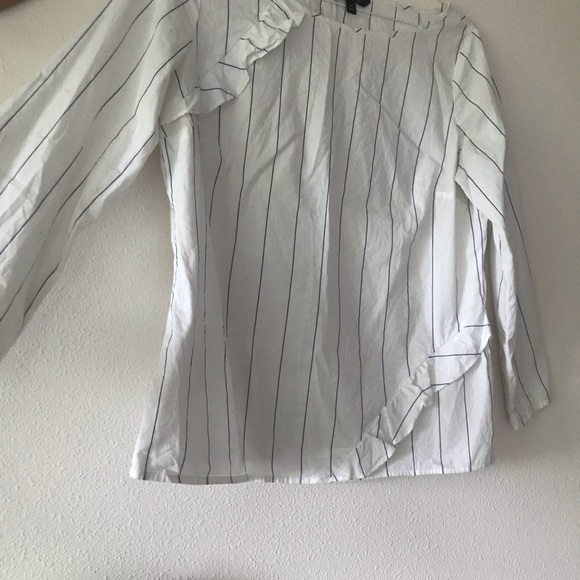 Banana Republic Blouse - Picture 6 of 8